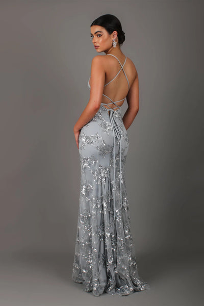 SERENYA | Backless Maxi Dress