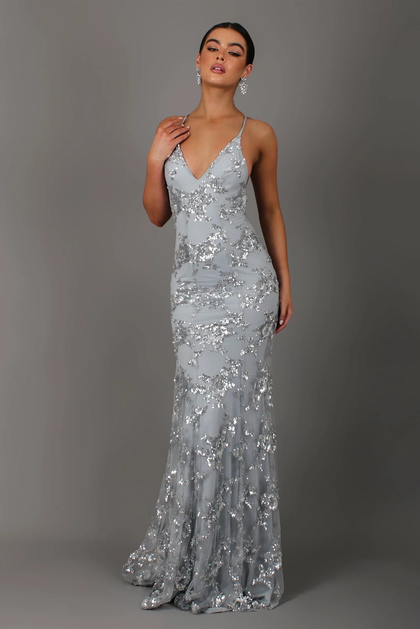 SERENYA | Backless Maxi Dress