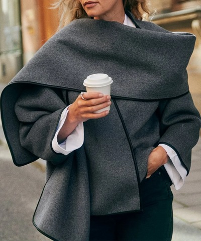Isabella – Short French Minimalist Style Coat with Scarf
